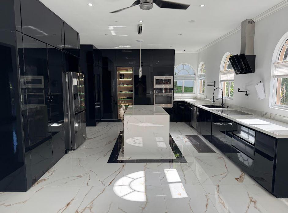 The Hills Estate photo 05