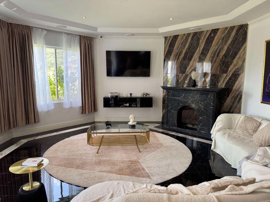 The Hills Estate photo 07