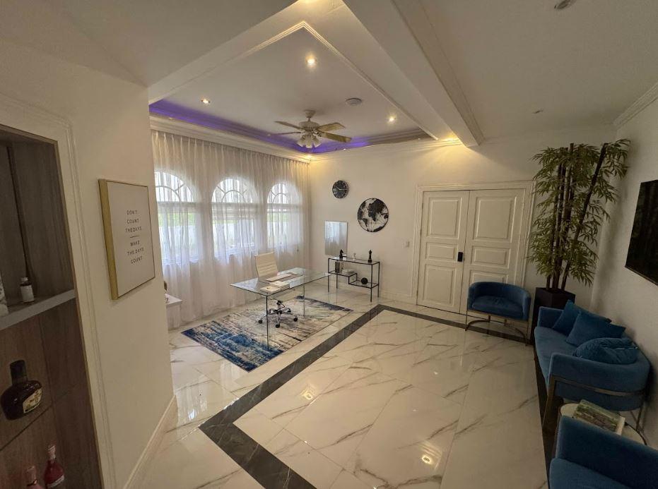 The Hills Estate photo 08