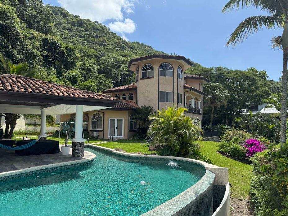 The Hills Estate photo 11